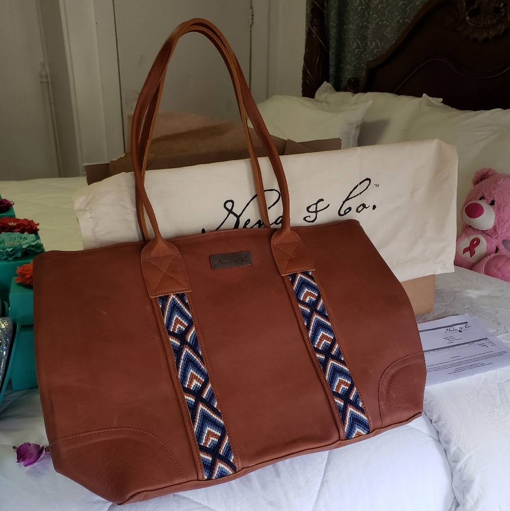 BRAND NEW NENA&CO. H&S FOREVER TOTE